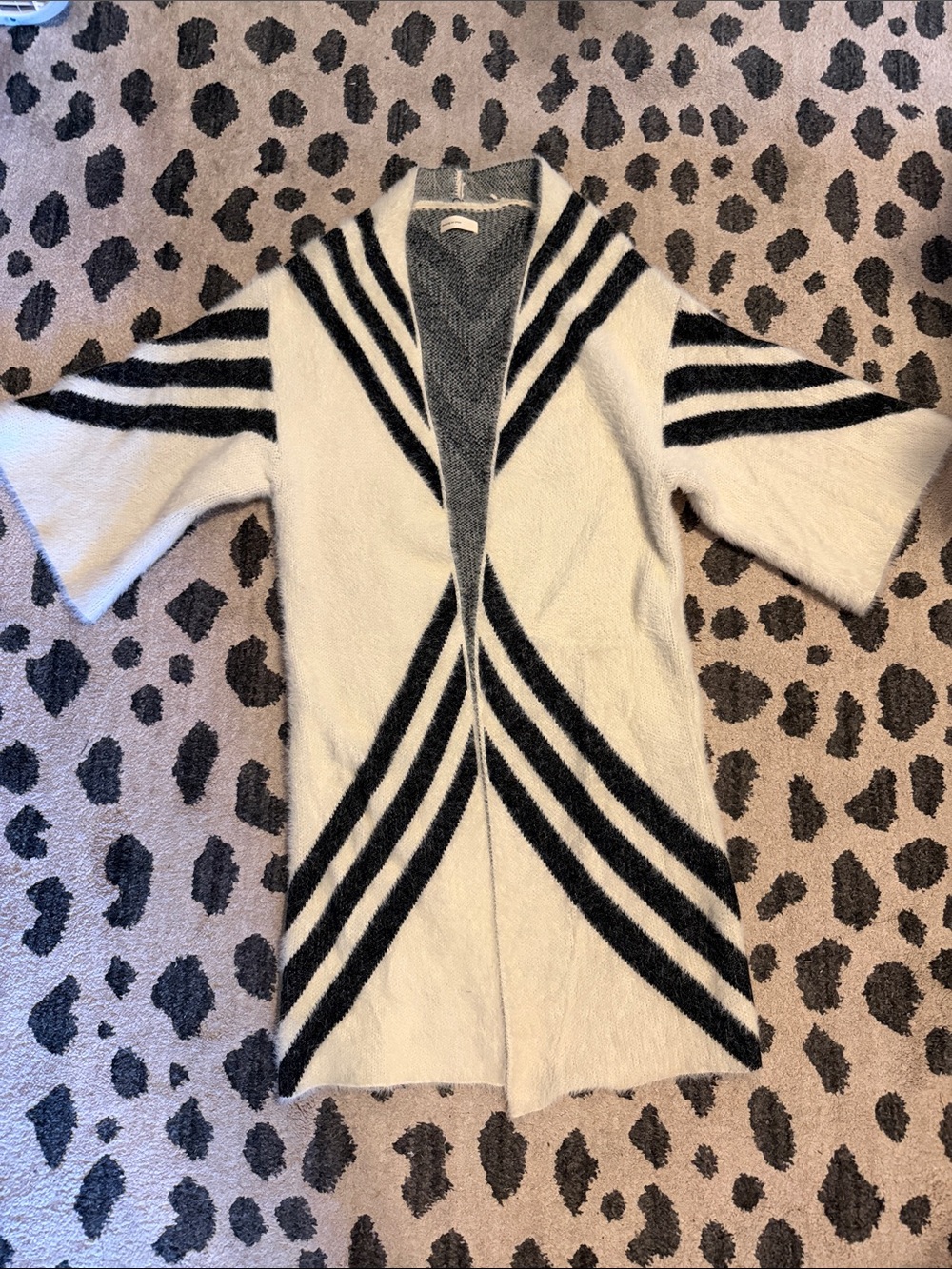 Open-Front Cream Cardigan with Black Geometric Stripes